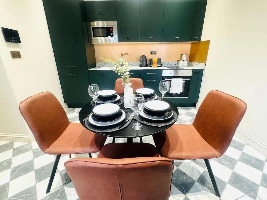 London 99 Apartment Ii, Key Spot, Top City Flat E 0*,  United Kingdom