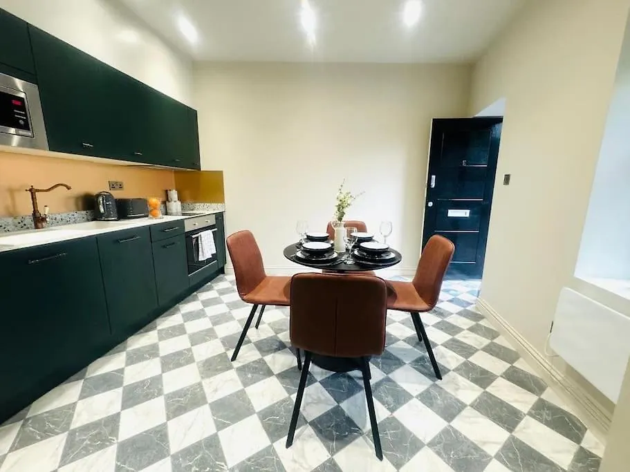 London 99 Apartment Ii, Key Spot, Top City Flat E