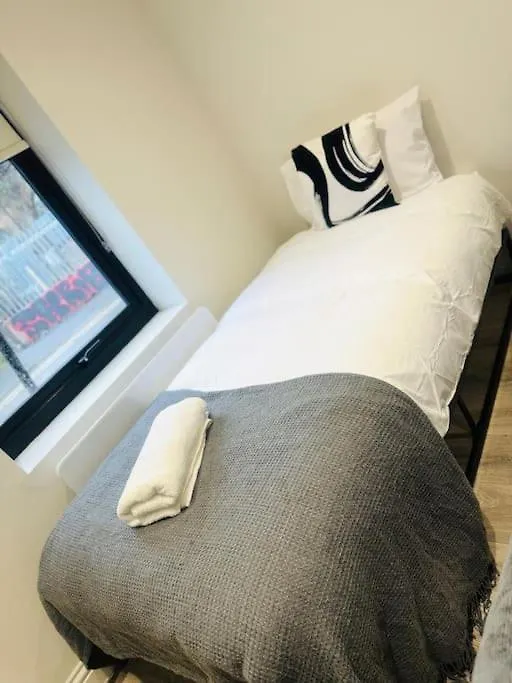 London 99 Apartment Ii, Key Spot, Top City Flat E United Kingdom