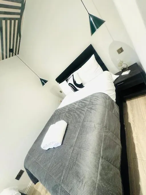 London 99 Apartment Ii, Key Spot, Top City Flat E United Kingdom